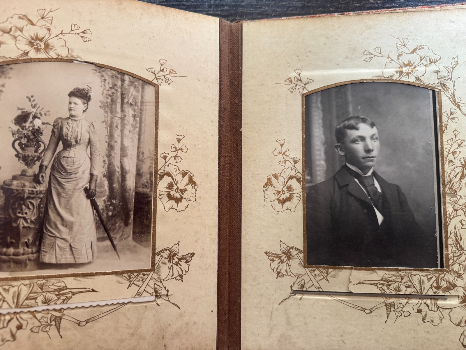 Turn of the Century Photo Album with Deer Emblem with 21 Photos – See Description