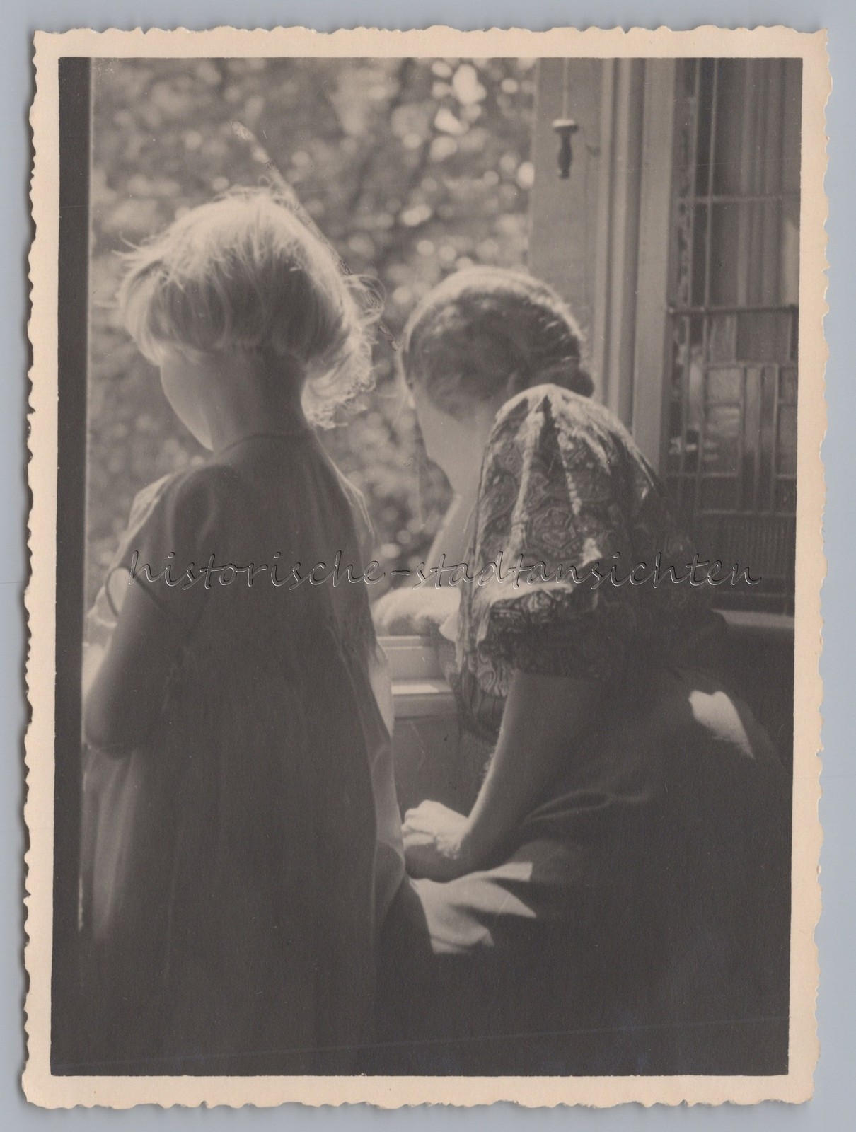 Mother and Child Looking Out Window Out Apartment – Vintage Photo 1930s