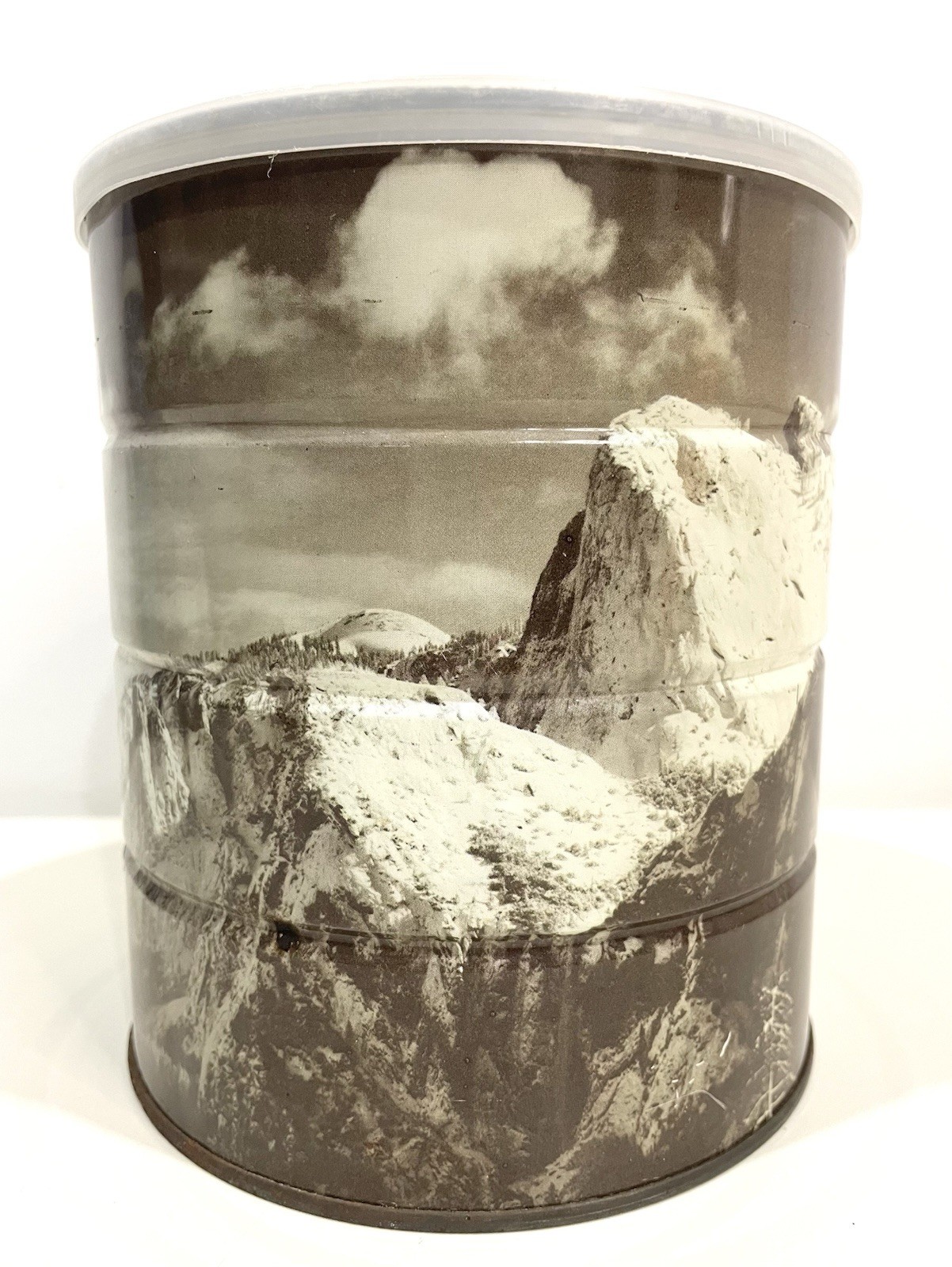 Vtg ANSEL ADAMS Hills Bros. Coffee Tin 1969 Winter Morning Yosemite Valley Clean