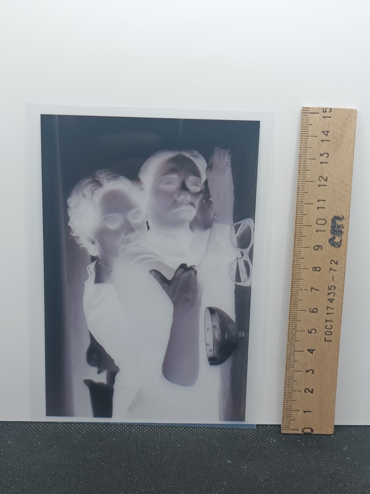 5##Photo negative film -Vintage- Kissing women – Lesbian couple – Love – Kiss