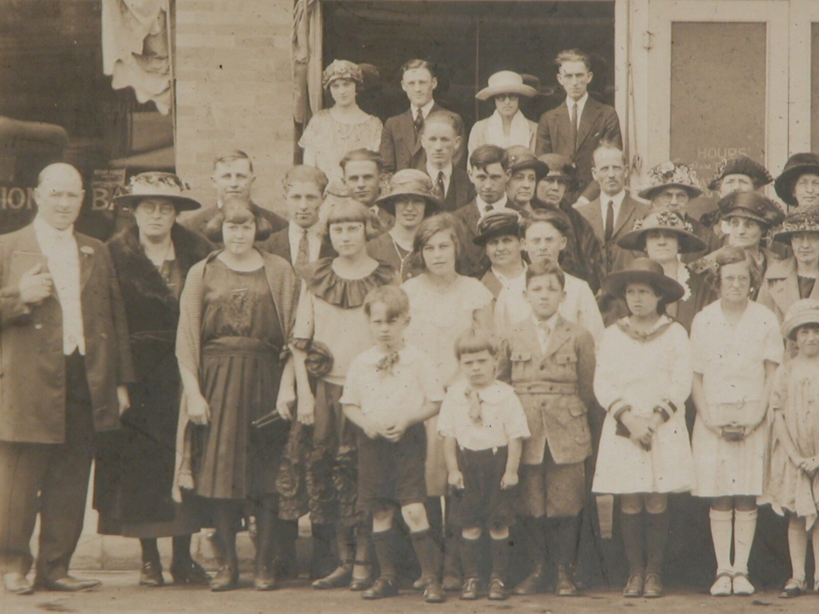 Vtg 20s Photograph Compton CA Christian Church Group Front C.E. ROZELL Jewelry