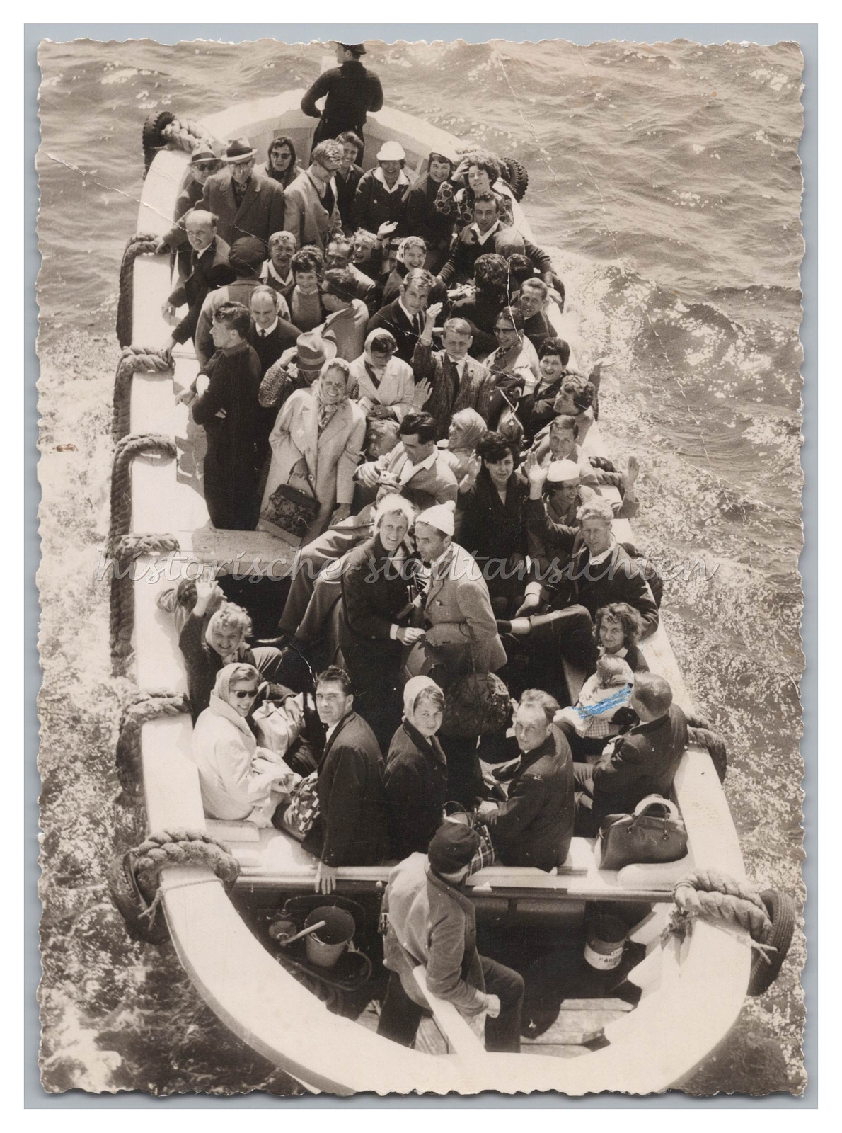 Landing Heligoland 1964 – Fashion Travel Leisure – Vintage Photo 1960s
