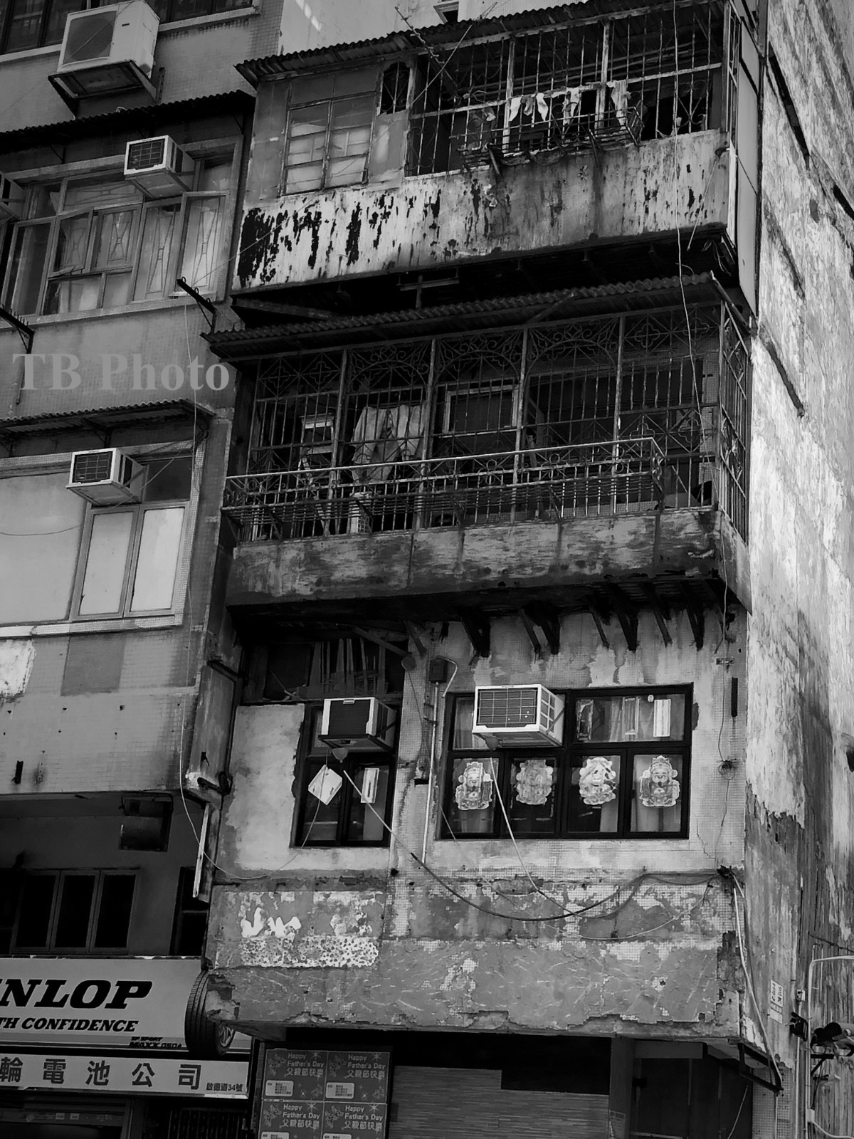 B/W Photograph: Kowloon Hong Kong Apartments(2018) 8×10