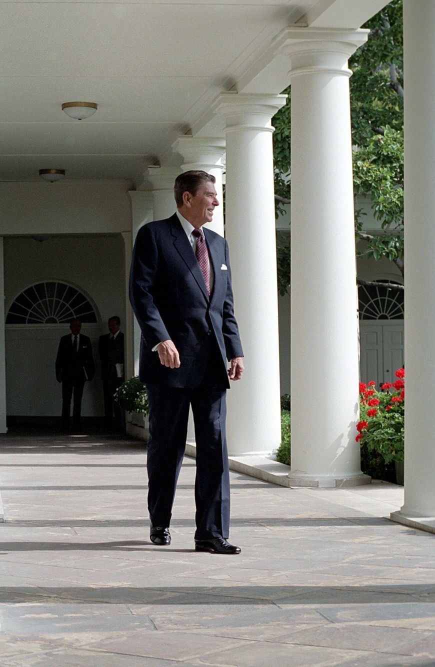 Ronald Reagan 8×10 Photo President Reagan Portrait Vintage White House 40th USA