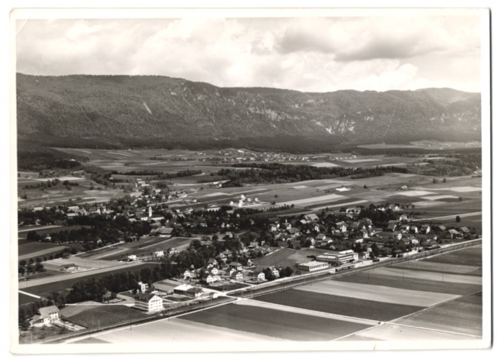 Photography Swissair Photo AG, Zurich, view Selzach/Solothurn, aviation photo