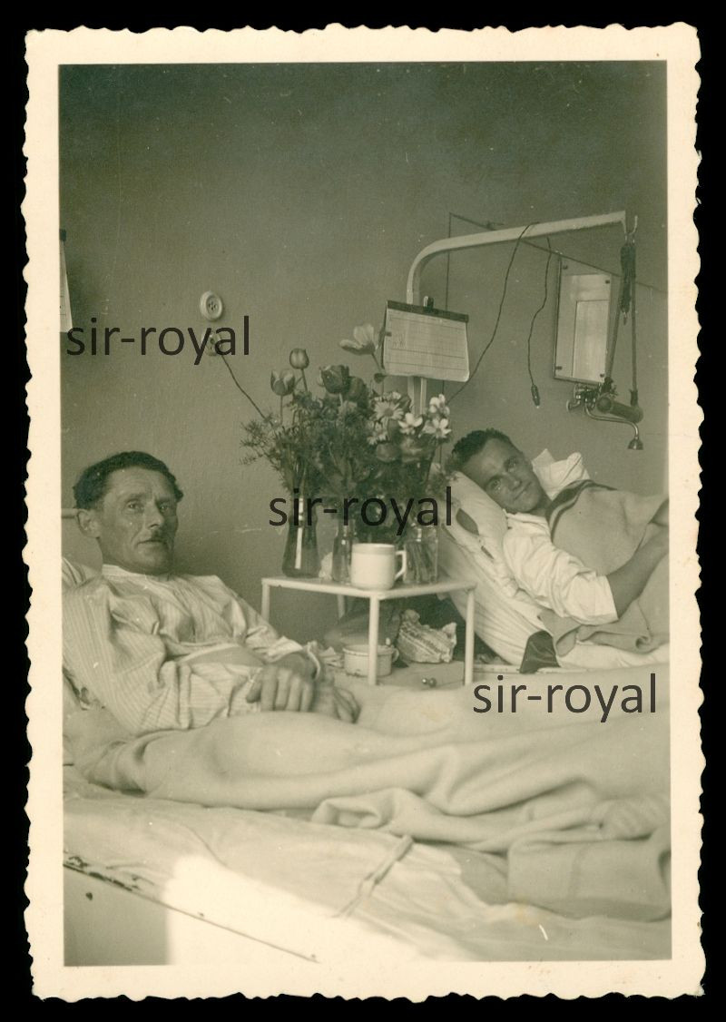 Gablonz 1941 – Patients in Hospital – 1940s Sudetenland Bohemia – Photo 6x9cm