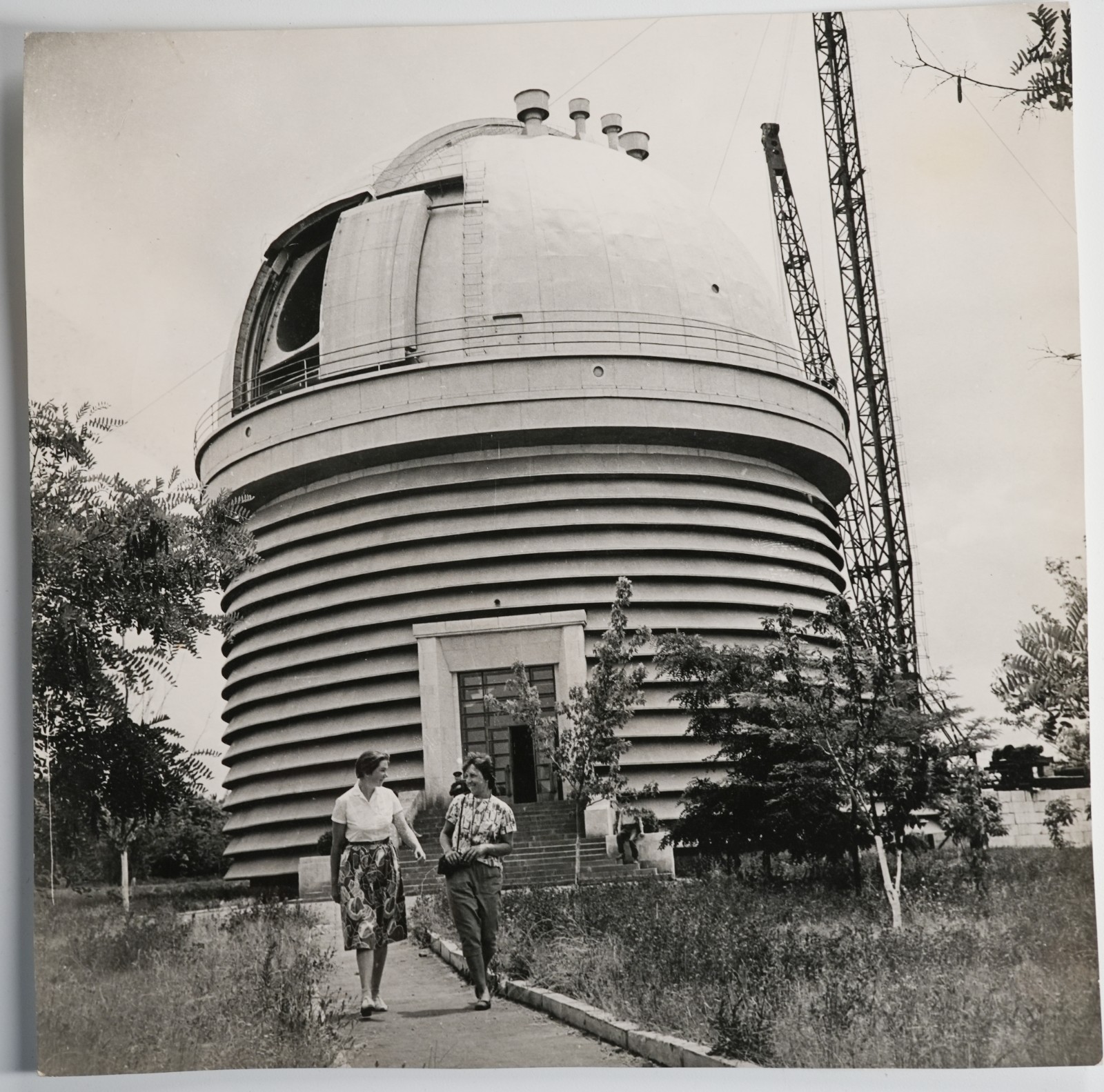 Photo Russia Observatory Grigory Shajn Telescope ZTSh-2.6 17X17 Cm 1960