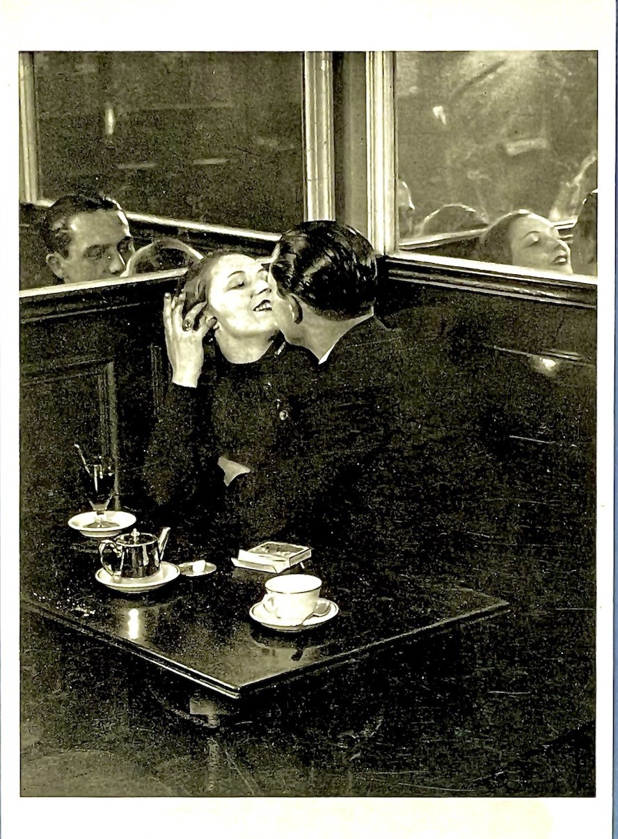Lovers In A Cafe, Paris 1932 Art Print Card Photo By Brassai. – Fotofolio 4”x6”