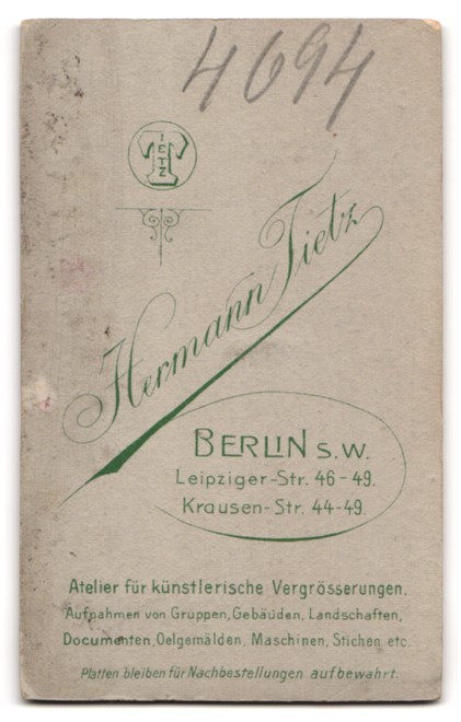 Photograph Hermann Tietz, Berlin-SW, Leipziger-Strasse 46-49, portrait Bürgerli