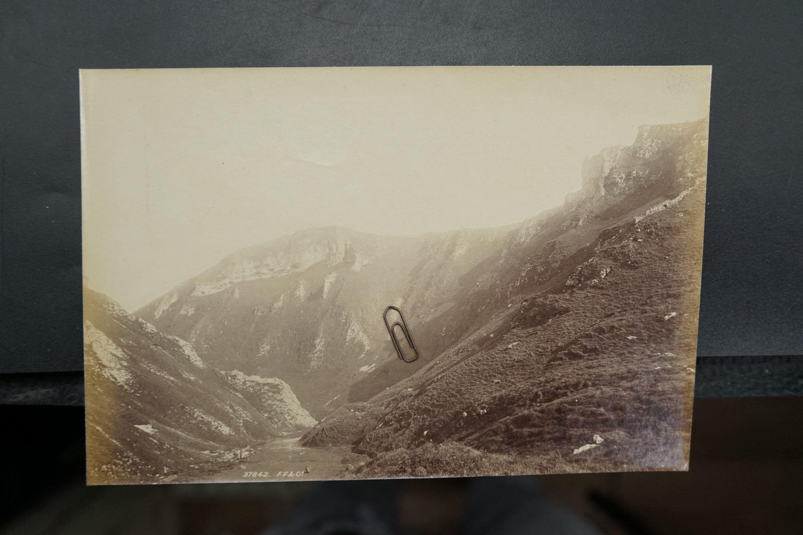Photo View England Castleton Winnats Mountain Pass Landscape Shot Mountain Picture