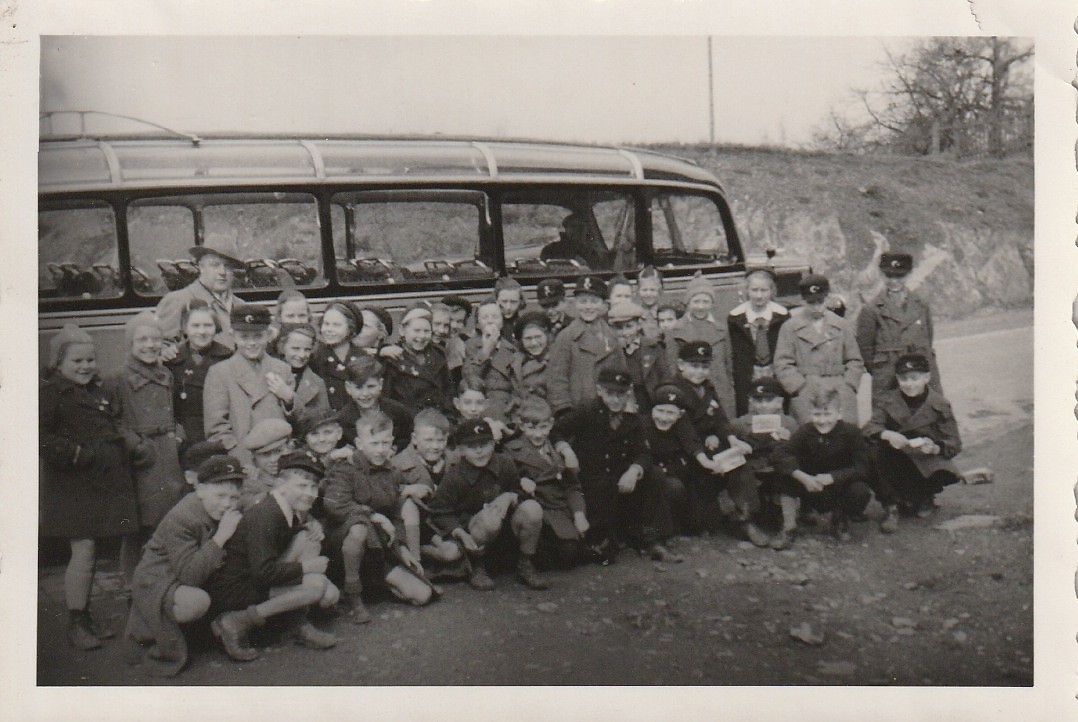 Vintage Photo School Group Pre Coach 1938 Snapshot