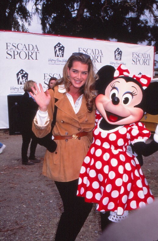 Dia Brooke Shields Celebrity Photo Agency 1996 KB Format Photographer P9-3-4-1
