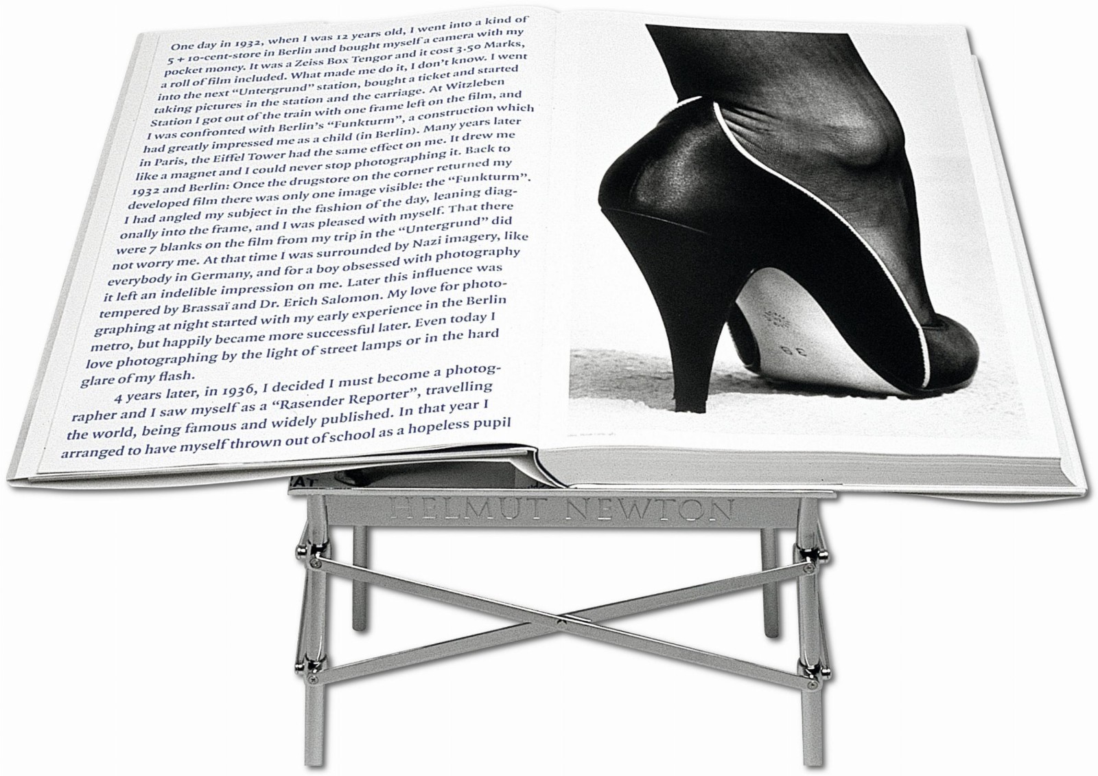 Helmut Newton SUMO 1999 – Philippe Starck Stand – 10,000 Edition BAGS