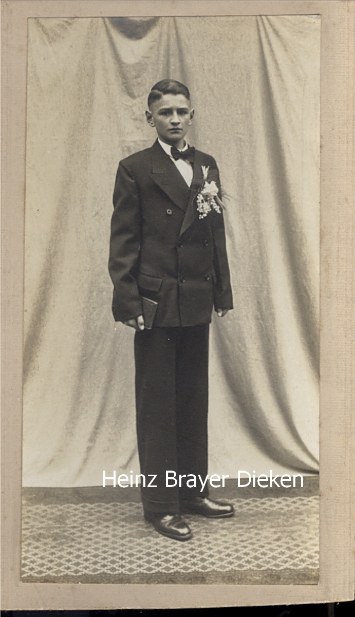 1900, Junger Mann, Kommunion, schw-w., ca. 9,5 x15 cm, Atelier: Herf Frankfurt
