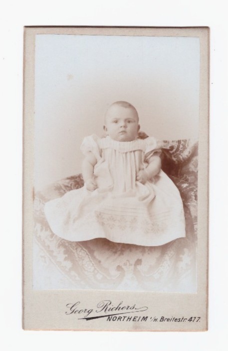 CDV photo around 1890, baby, Northeim