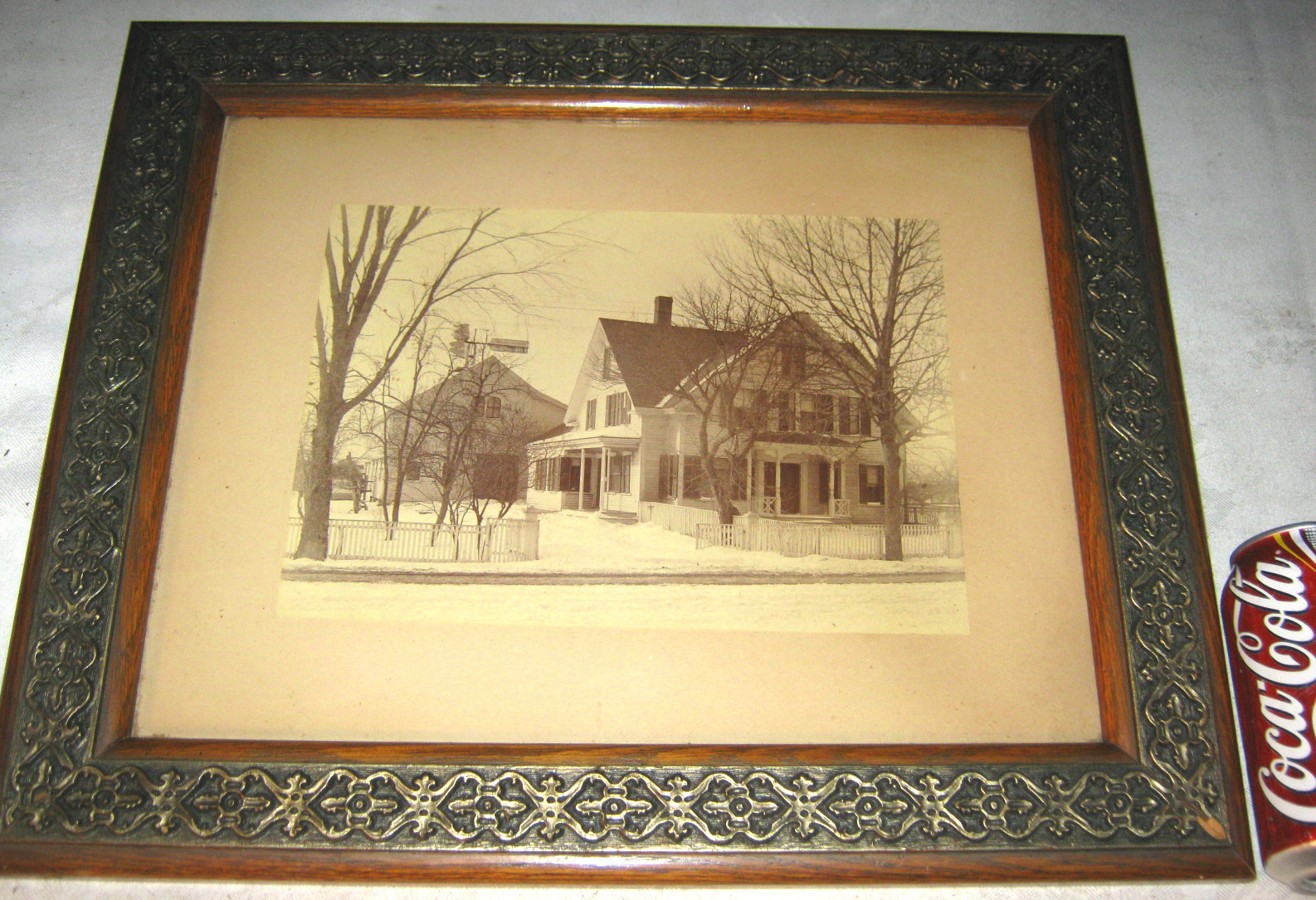 ANTIQUE COUNTRY USA FOLK ART HOME HOUSE BARN PHOTO PICTURE WOOD GLASS FRAME TOOL