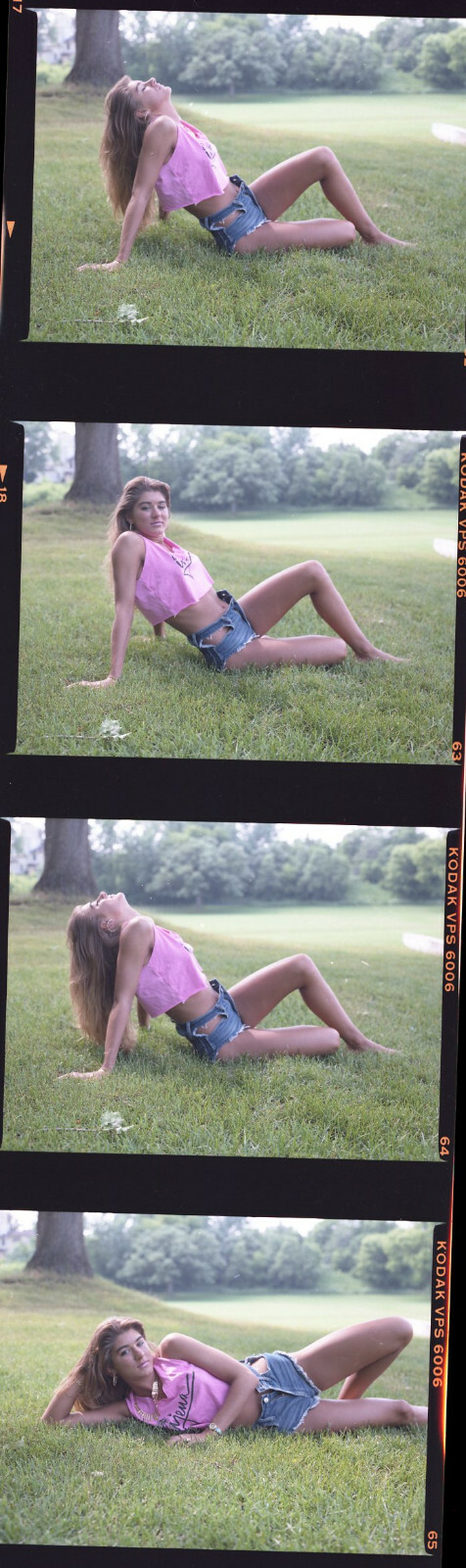 1 roll (14 negatives) of color medium format Kodak VPS sexy pin ups