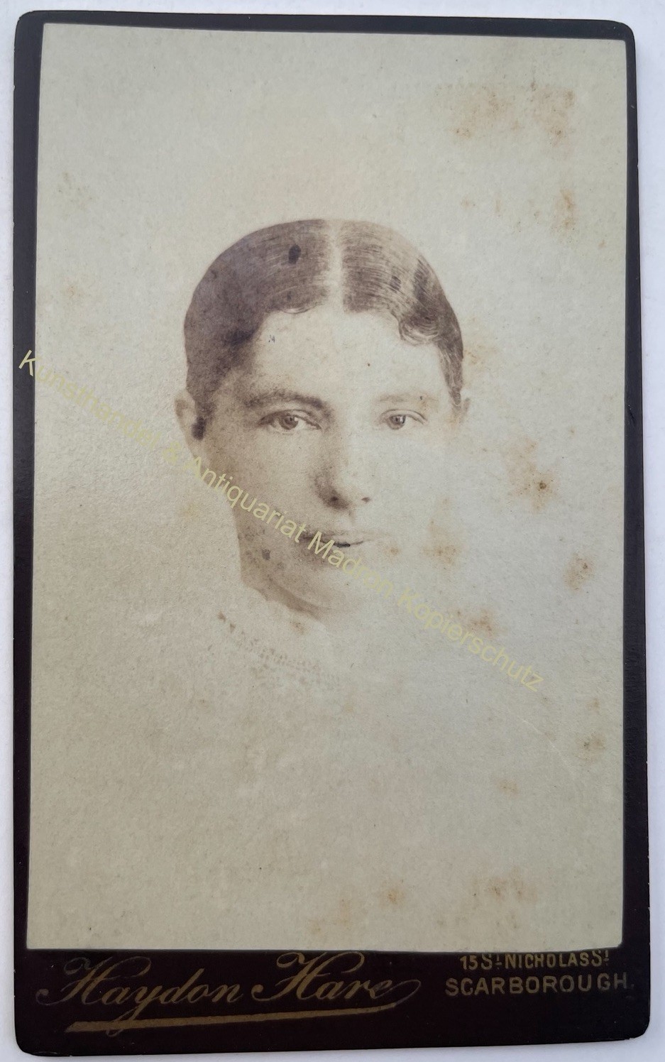 orig. CDV Photo Photograph Old Picture Woman Lady Fashion Circa 1880 H. Hare Scarborough