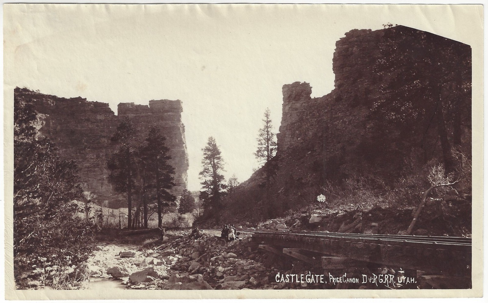 C R Savage, Charles Roscoe / Castle Gate Price Canon D+R G.R.R Utah 1875