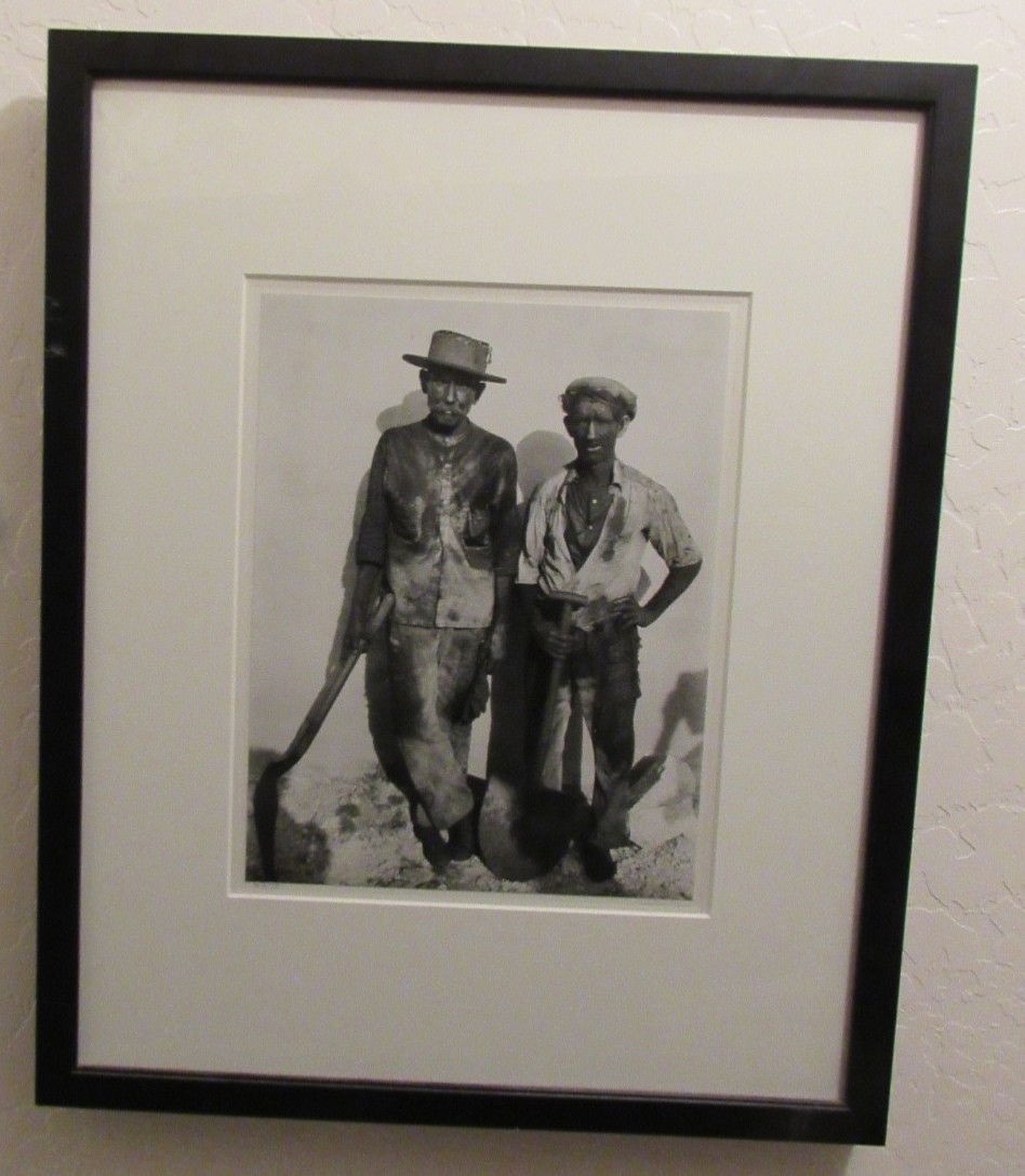 Dock Workers, Havana, 1932, by Walker Evans