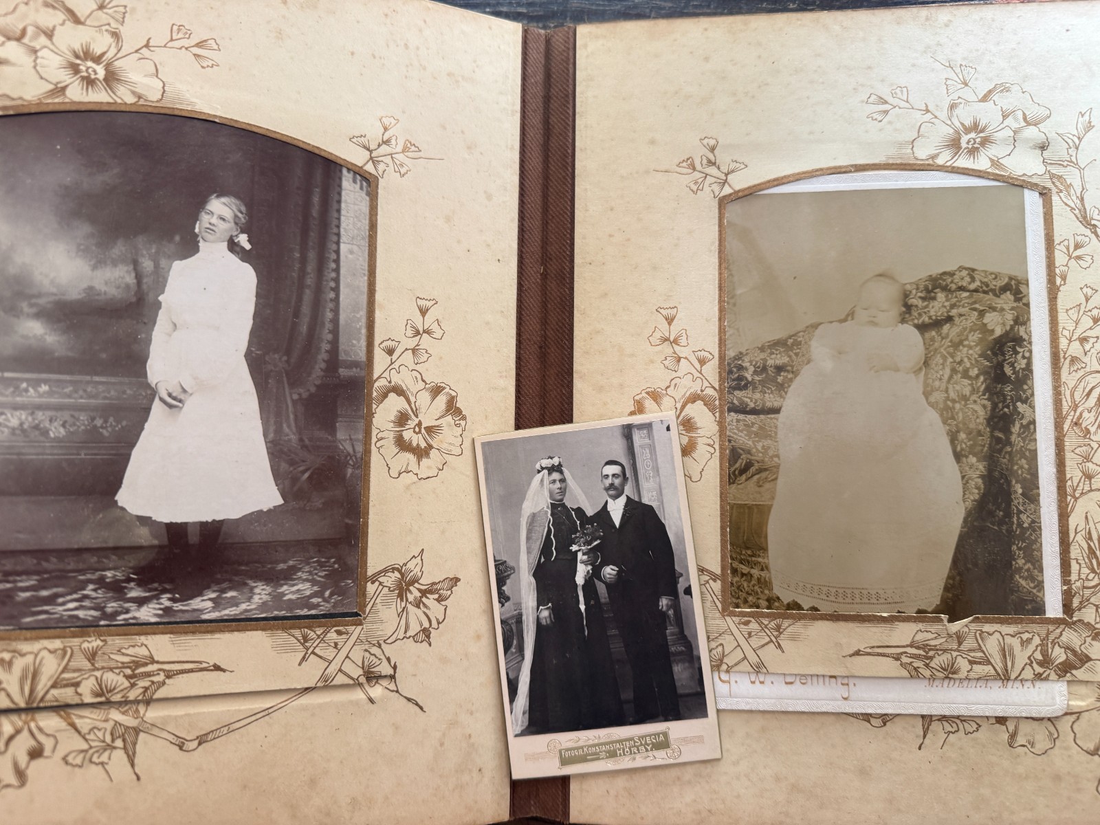 Turn of the Century Photo Album with Deer Emblem with 21 Photos – See Description