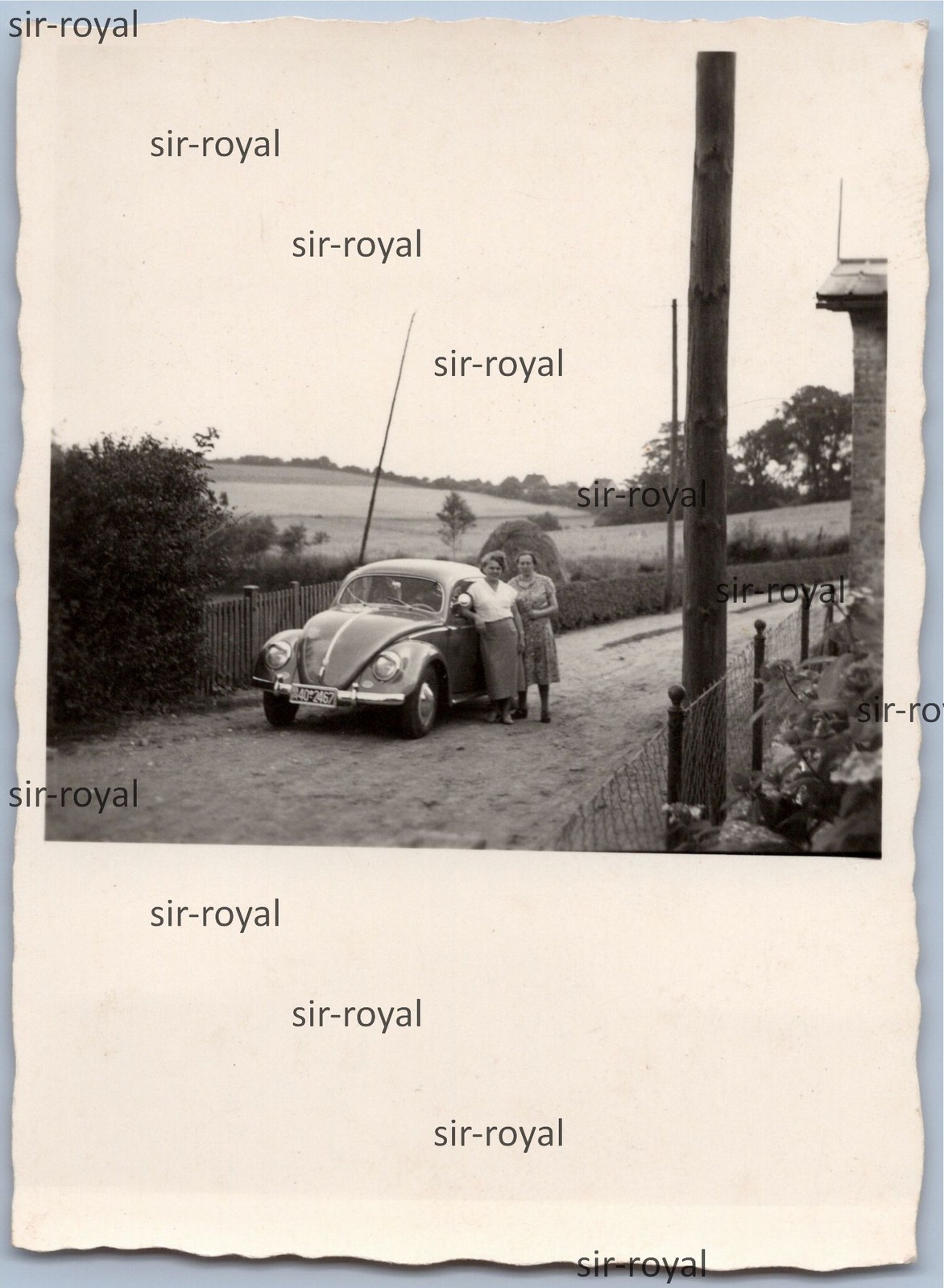 Women Next to VW Beetle Car Vehicle – 1940s 1950s Volkswagen – Photo 6x9cm