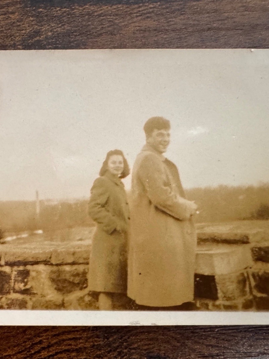Original Vintage 1940s Snapshot Photo Collection 7 Black & White Photographs