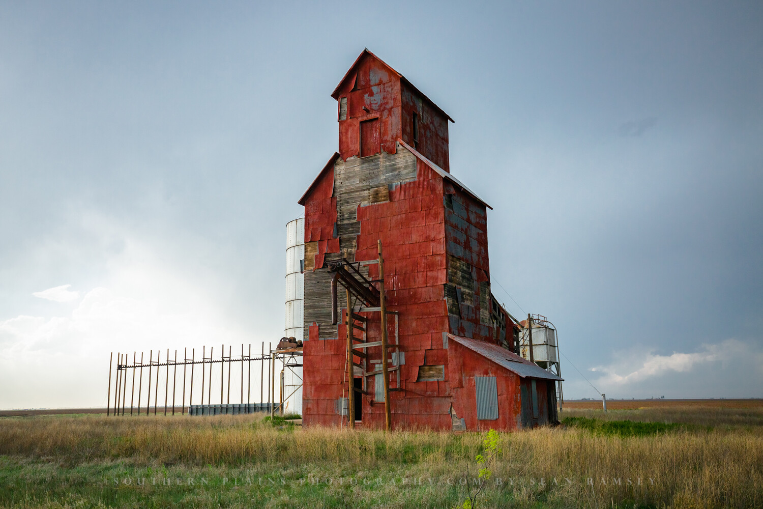 Country Photography Print – Picture of Old Wooden Grain Elevator in Texas