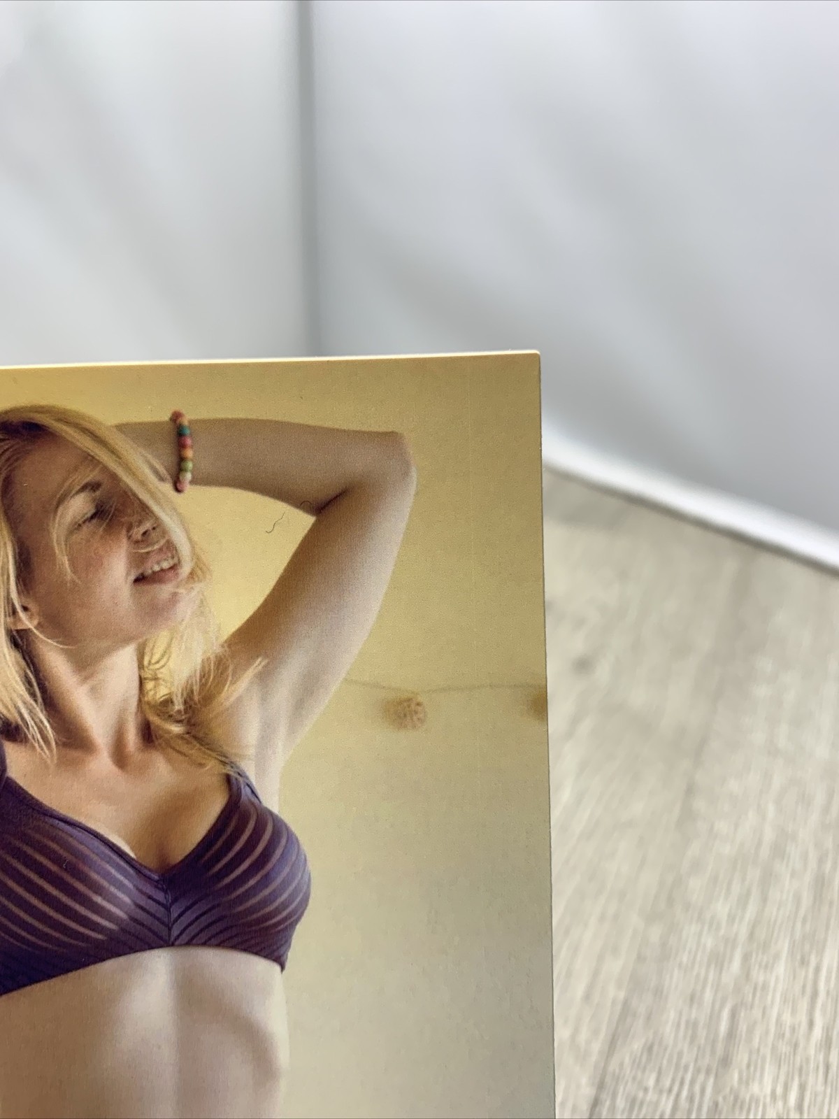 Contemporary Pinup Girl 4×6 Photo – Fine Art Nude Color Print – Blonde Model