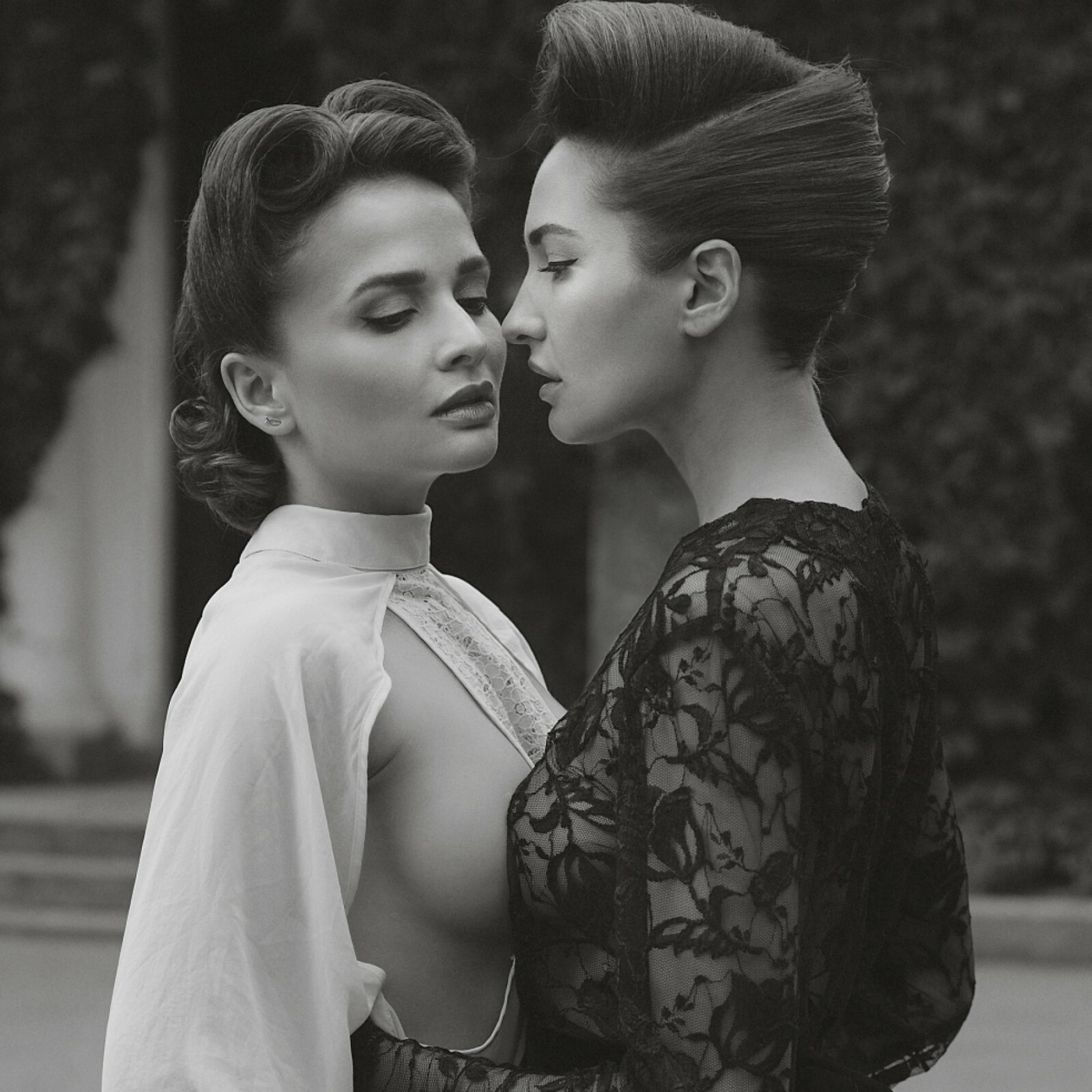 DASHA & MARI – Signed Original Fine Art Photograph Kissing Lesbian Girls Edition