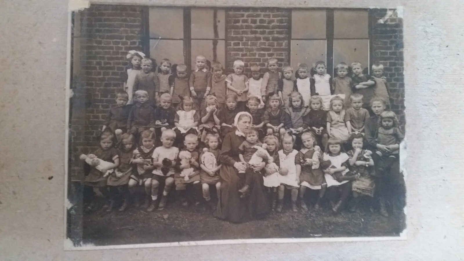 Photo large format 48 kindergarten circa 1900s approx 13x18cm or 22x28cm