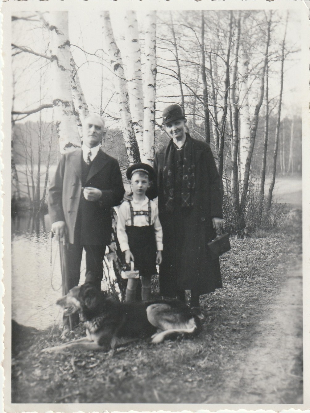 Vintage Photo Family with German Shepherd 1934 Fashion Snapshot