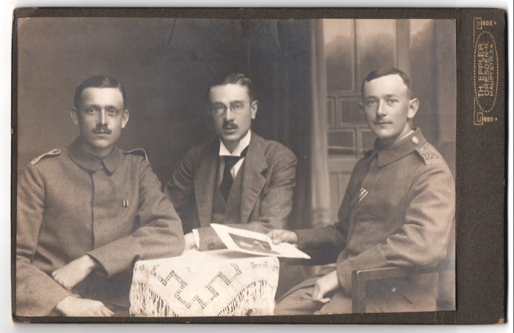 Photograph T. Eppler, Dresden, Hauptstr. 24, Portrait Soldiers in Field Grey, Carrier