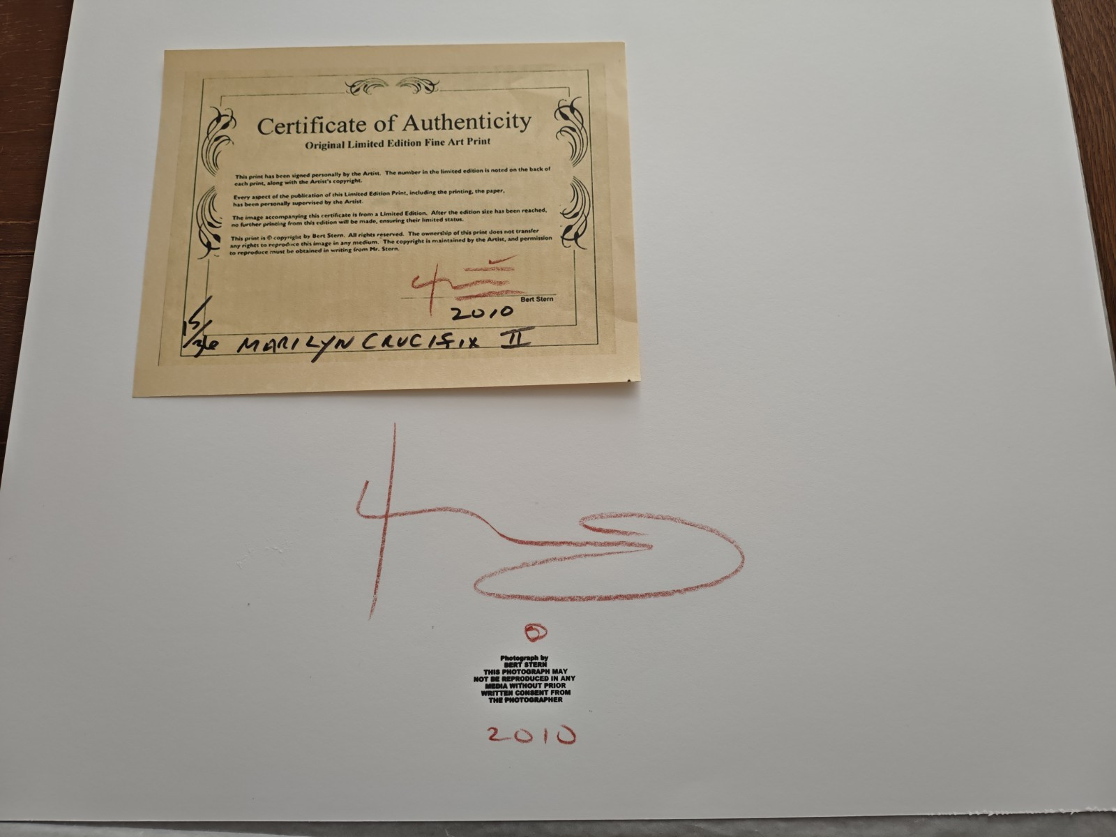 Bert Stern (1929-2013) – Marilyn Monroe – Crucifix II – XL signed photo with COA