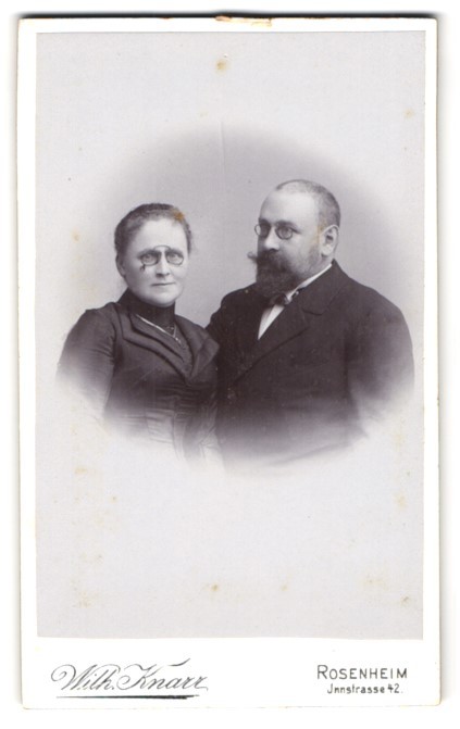 Photograph Wilhelm Knarr, Rosenheim, Innstrasse 42, portrait of a couple