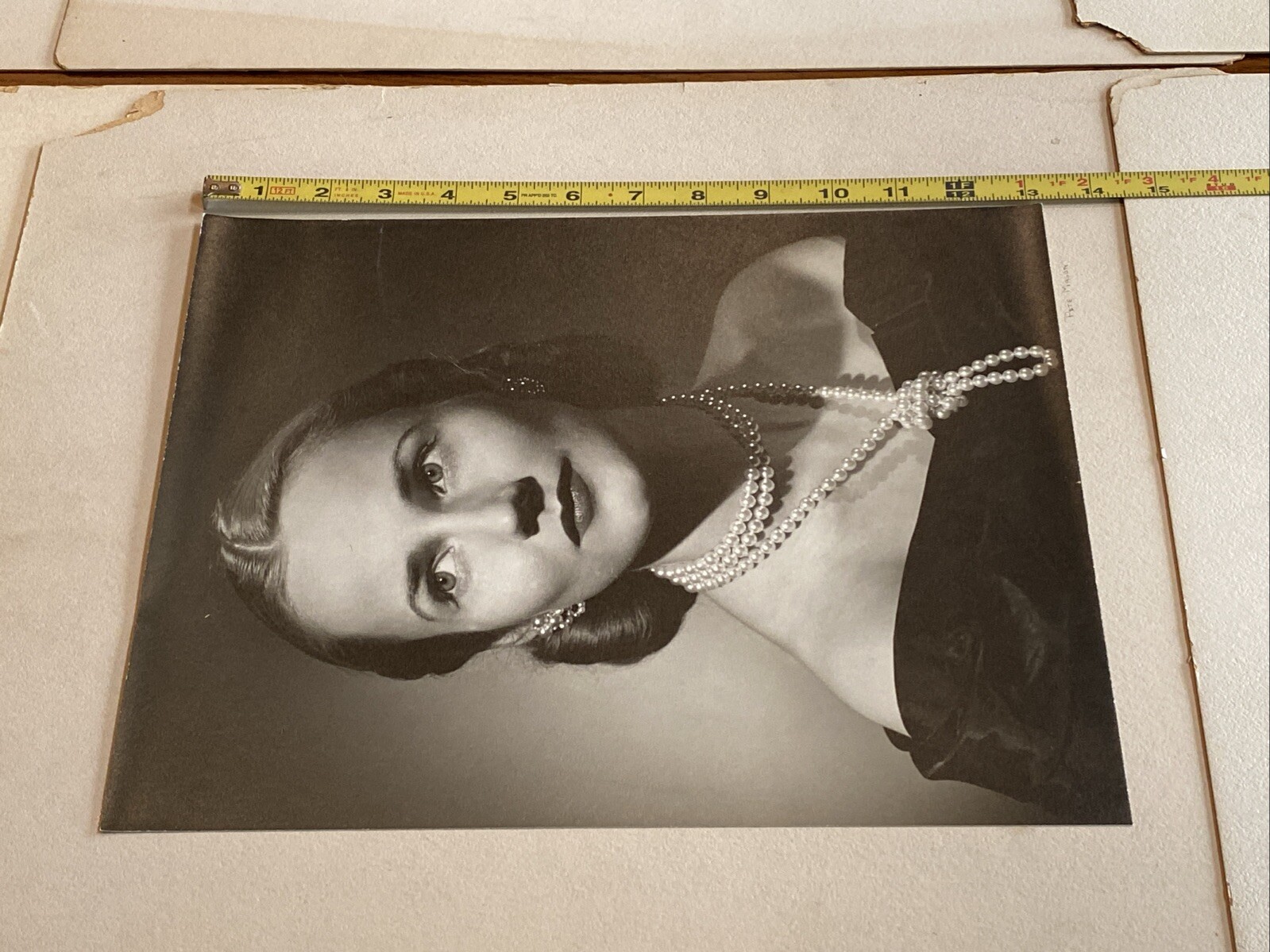 VTG 1947/48 Portfolio of Photographs Peter S Mason Beautiful Young Ladies Girls