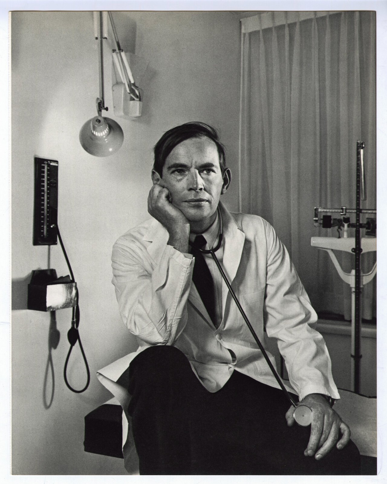 1969 Portrait Doctor Christiaan Barnard Original Yousuf Karsh Photogravure 1977