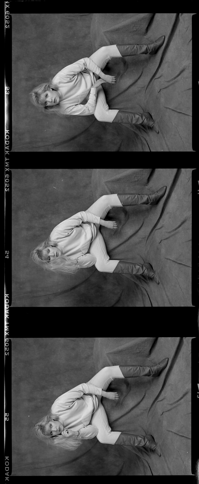 1 roll 15 negatives black & white medium format Kodak TMAX film sexy pin ups