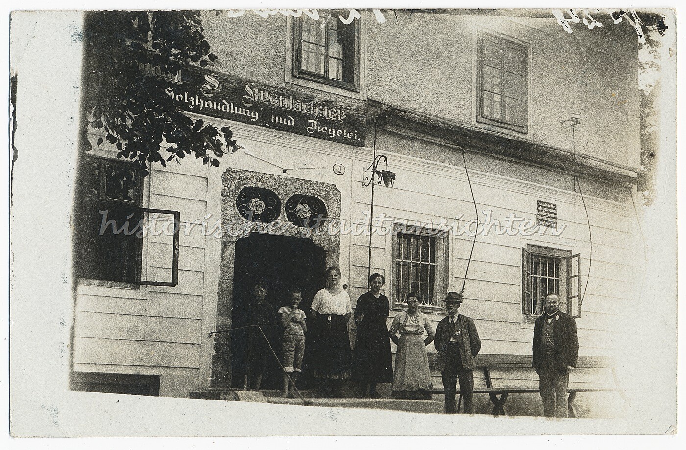 Wood shop and brickyard Kronlachner – professions building family – old photo 1920
