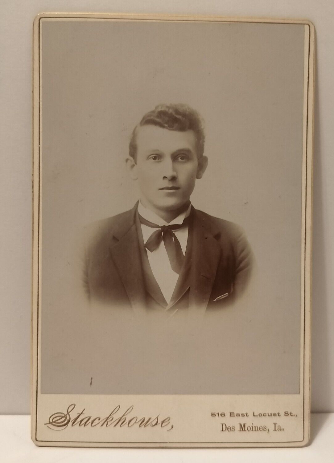 Antique Cabinet Card Nicely Dressed Young Man Stackhouse Studio Des Moines Iowa