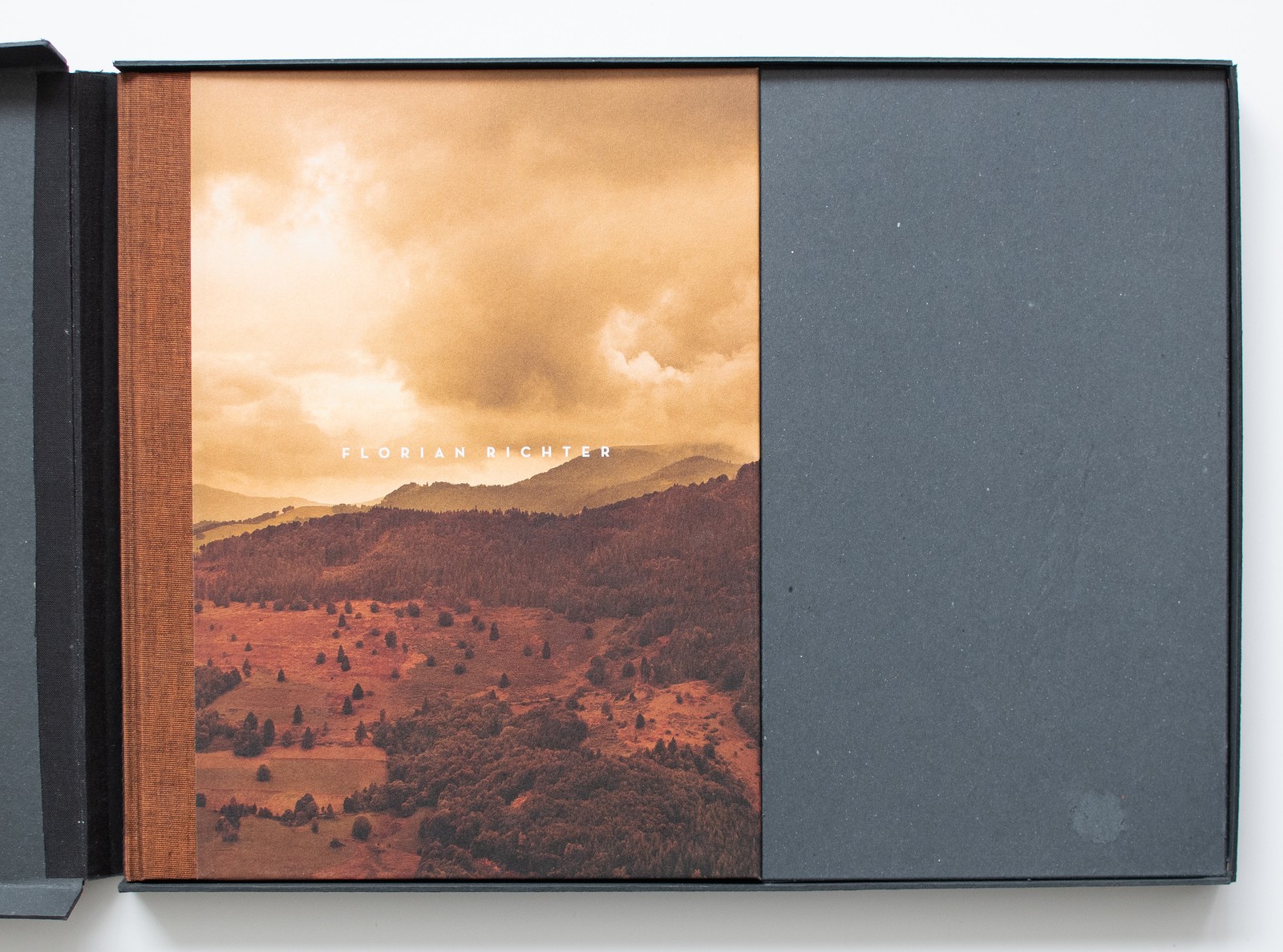 Landscape photography mountains Florian Richter chrome ink print book signed 2014
