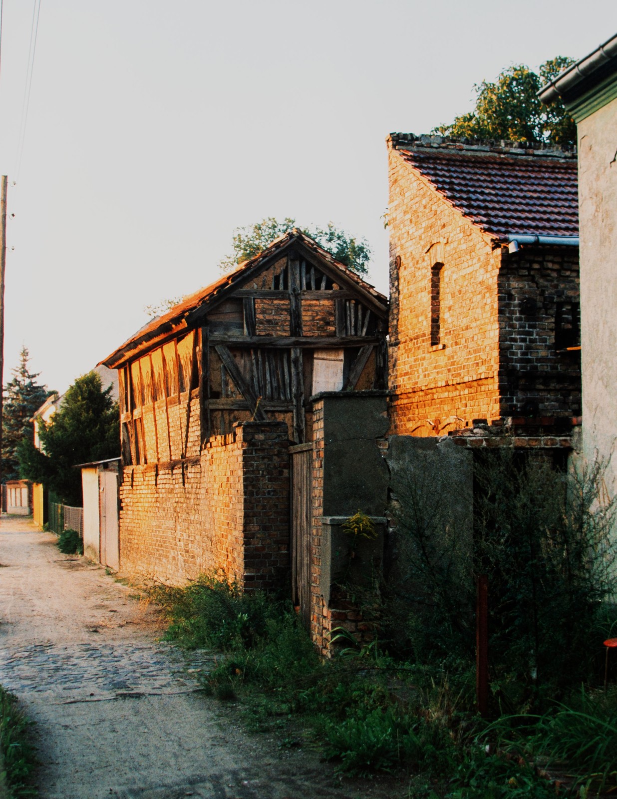 Gisela Franke Berlin Brandenburg Village Street Half-Timbered Yard Photography 80s/90s