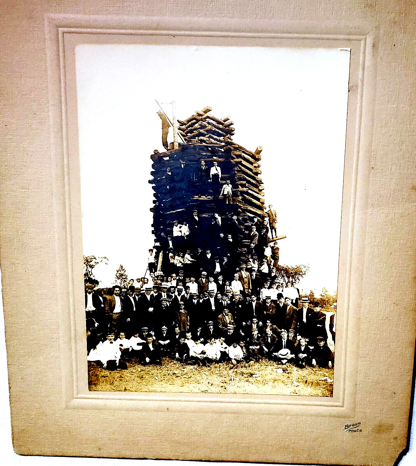 Gelatin Silver Sepia Photograph Boys & Men Building LOG Structure 8×6″ Braun Mat