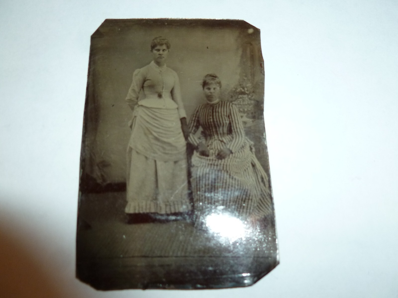 Victorian Tin Type Photo Ladies Twin Sisters Different Dresses Antique