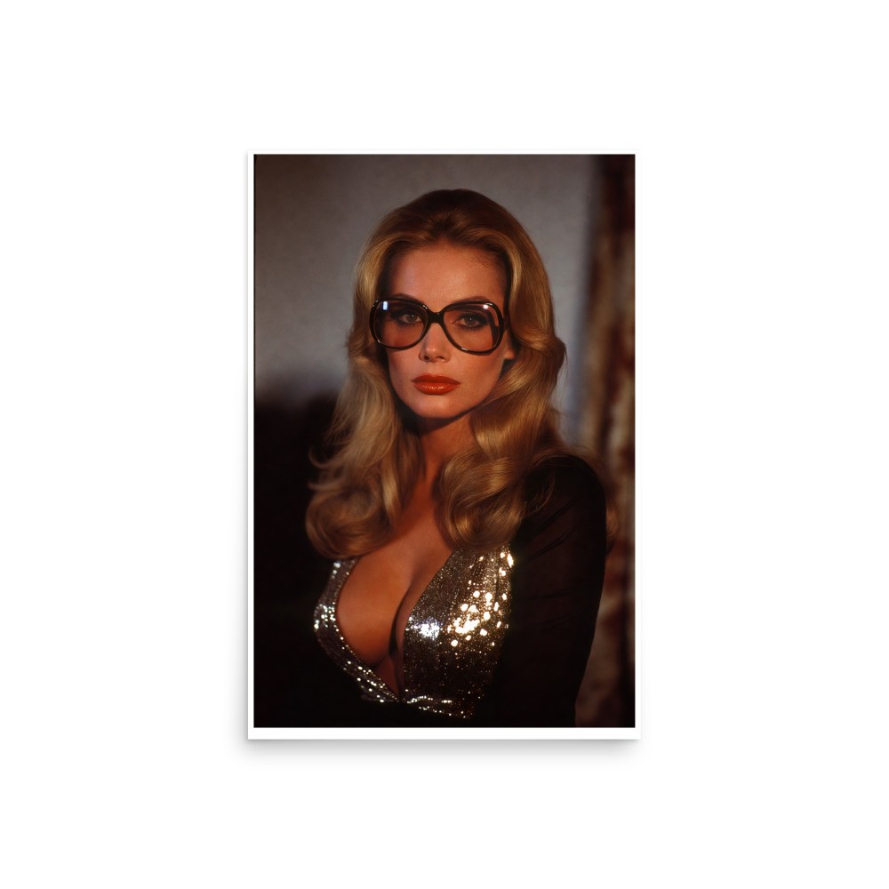 Glamour Woman in Sunglasses Photo Print