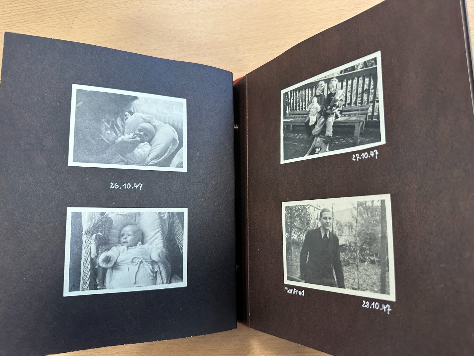 Old Photo Album Civilian from ‘1942 with defects 281025/01
