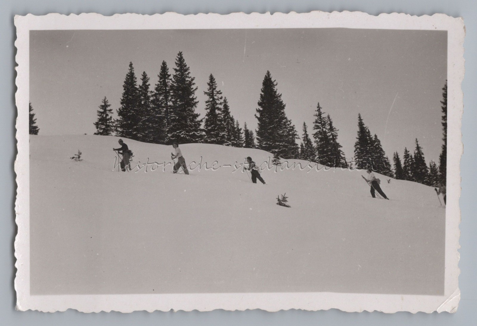 Ski Touring Ski Leisure – Old Photo