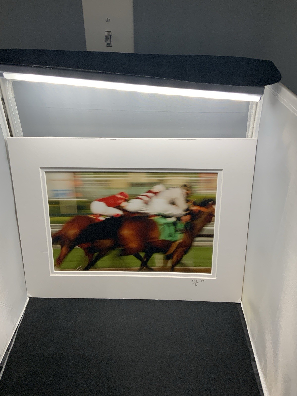 Photo Of Horse Race Signed Ready For Framing 13×16