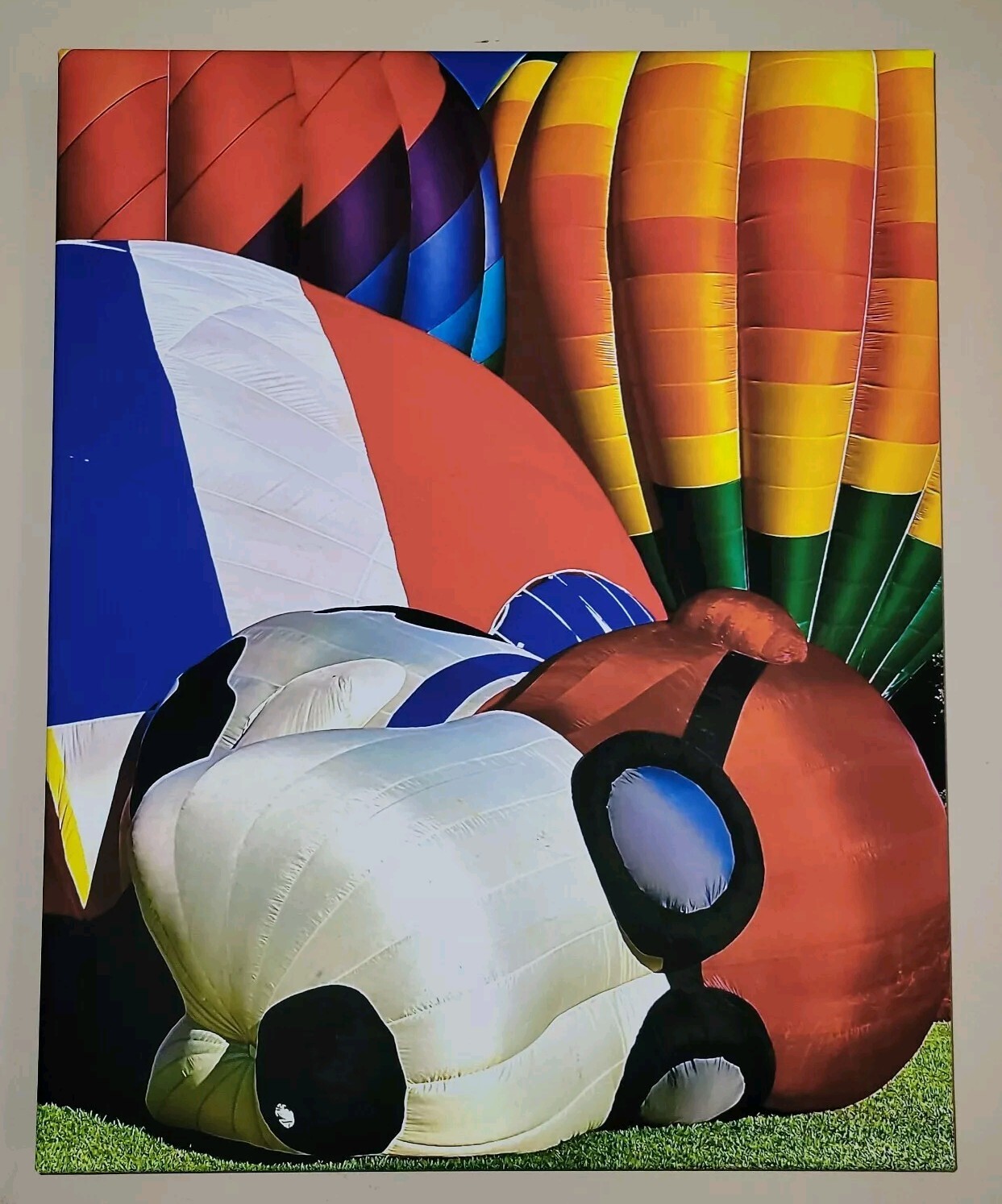 Canvas Photo Snoopy Naps, Burlington Balloon Festival, 16×20 Signed Gallery Wrap