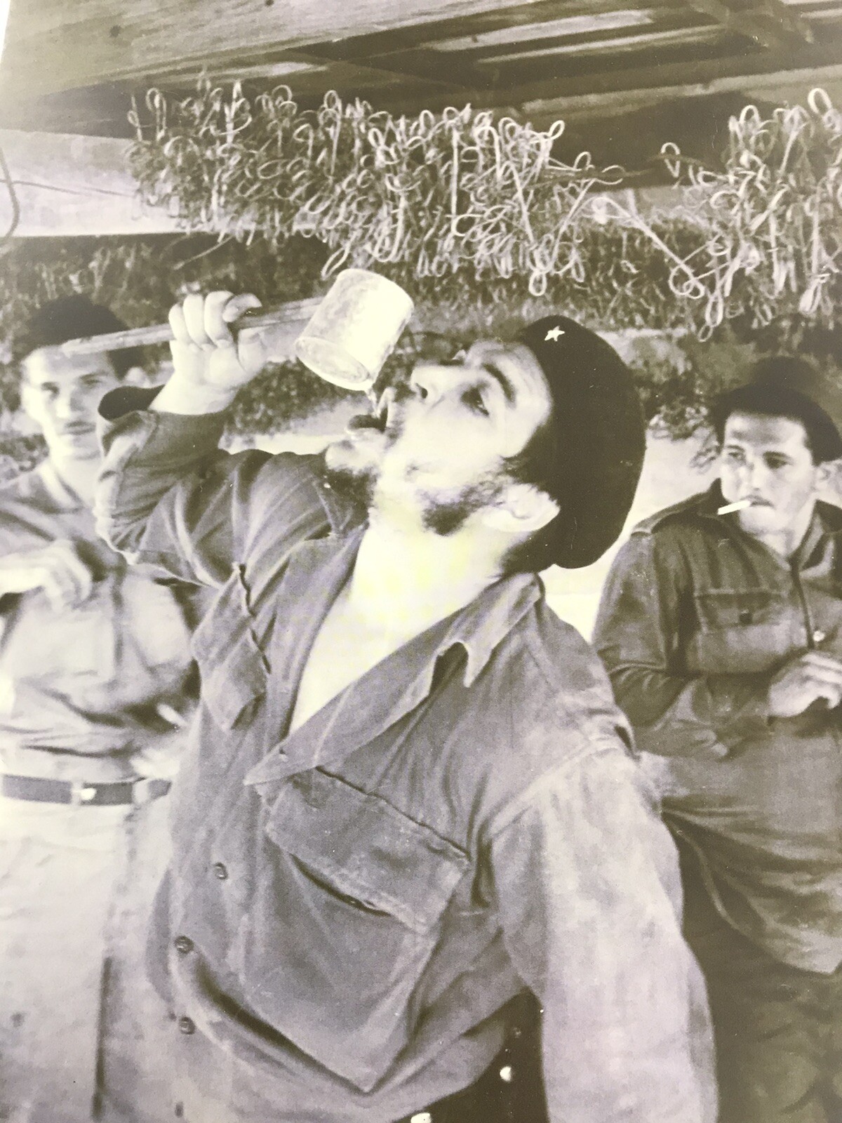 SIGNED LIBORIO NOVAL LITHOGRAPH PHOTO OF CHE GUEVARRA 1961